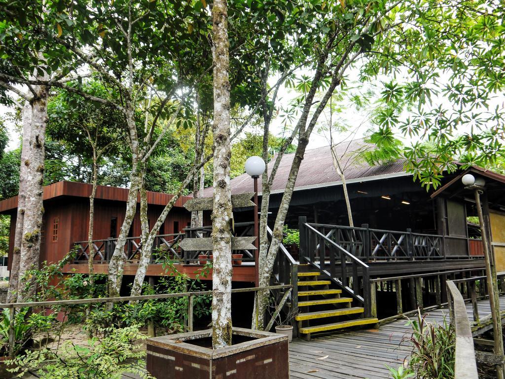 Bilit Rainforest Lodge Sandakan Exterior foto